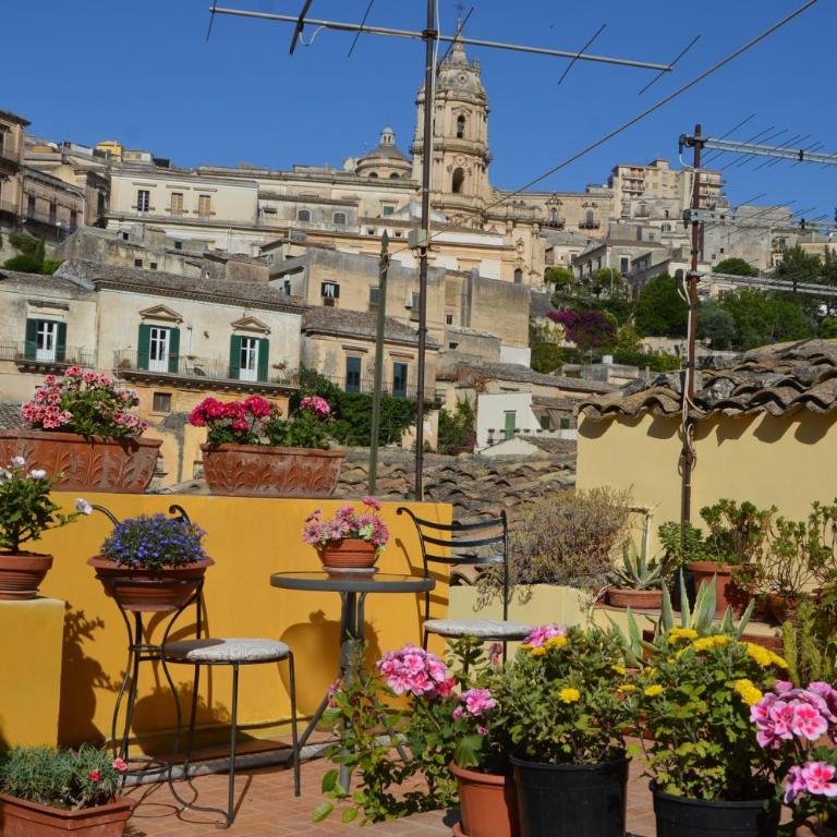 B&B Al cortiletto Modica centro - Suite Familiare - 8