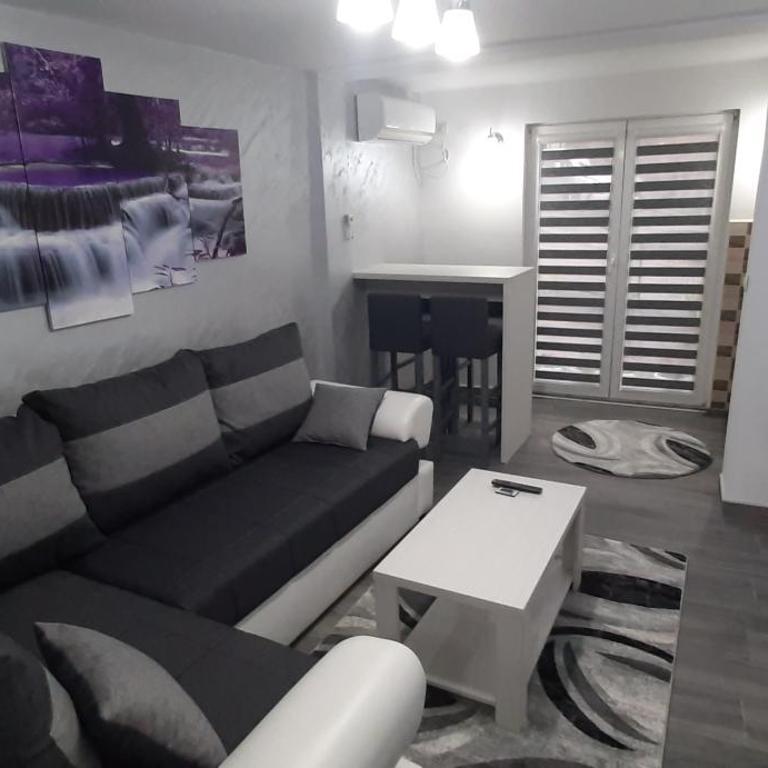 Adrijana 1 Apartmani - Apartman - 2