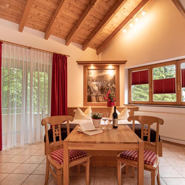 Hotel-Gasthof Der Wiesengrund - Deluxe Apartment - 7