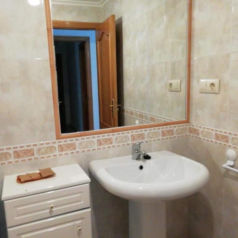 Apartamentos O Grove - Apartamento con 4 dormitorios - 7