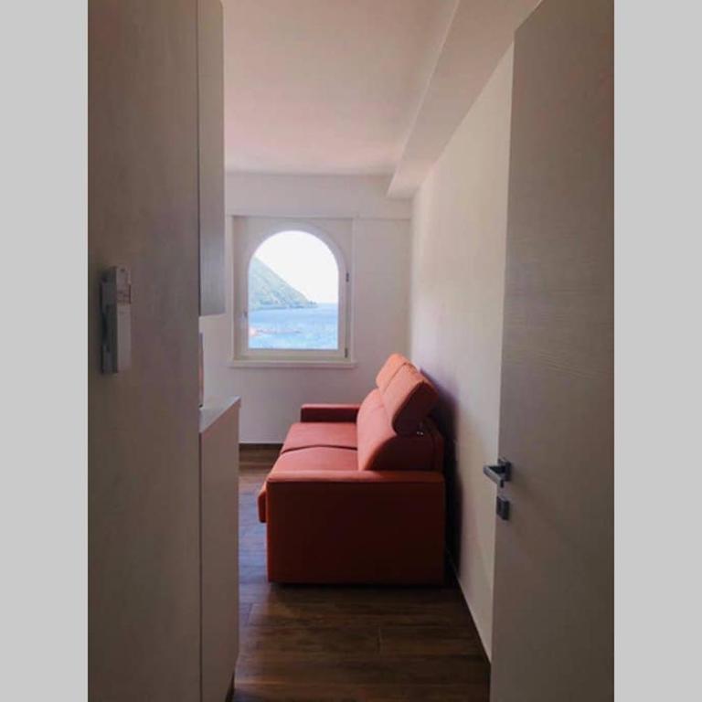 Wind Rose Apartments 2 - Apartment mit Seeblick - 17