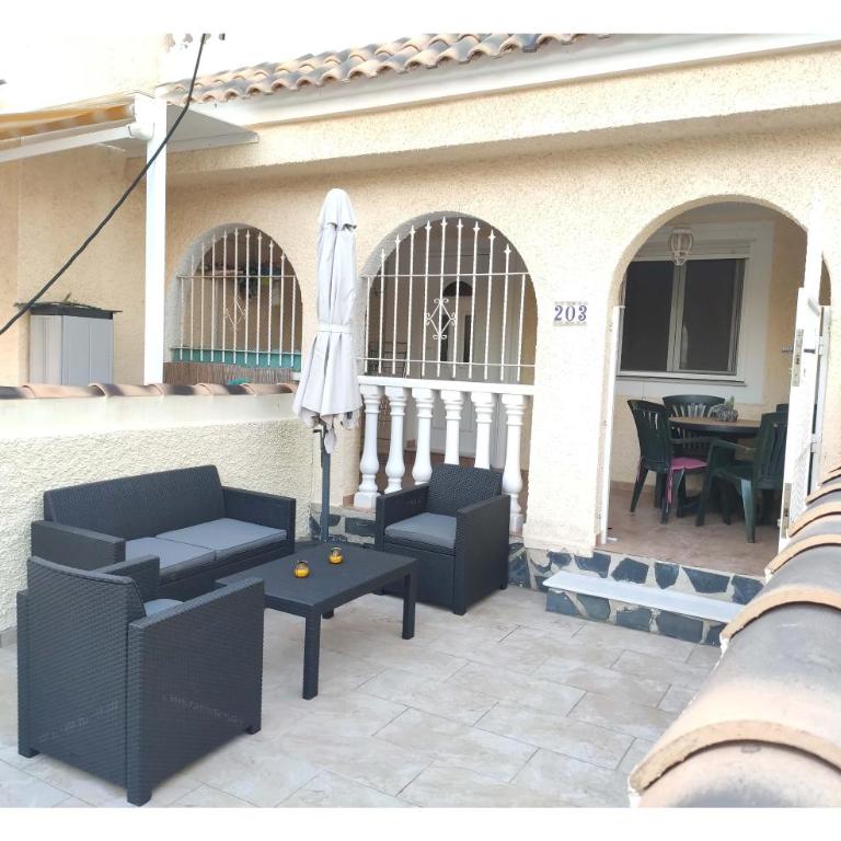 BUNGALOW ACOGEDOR EN GRAN ALACANT - Two-Bedroom Apartment - 1