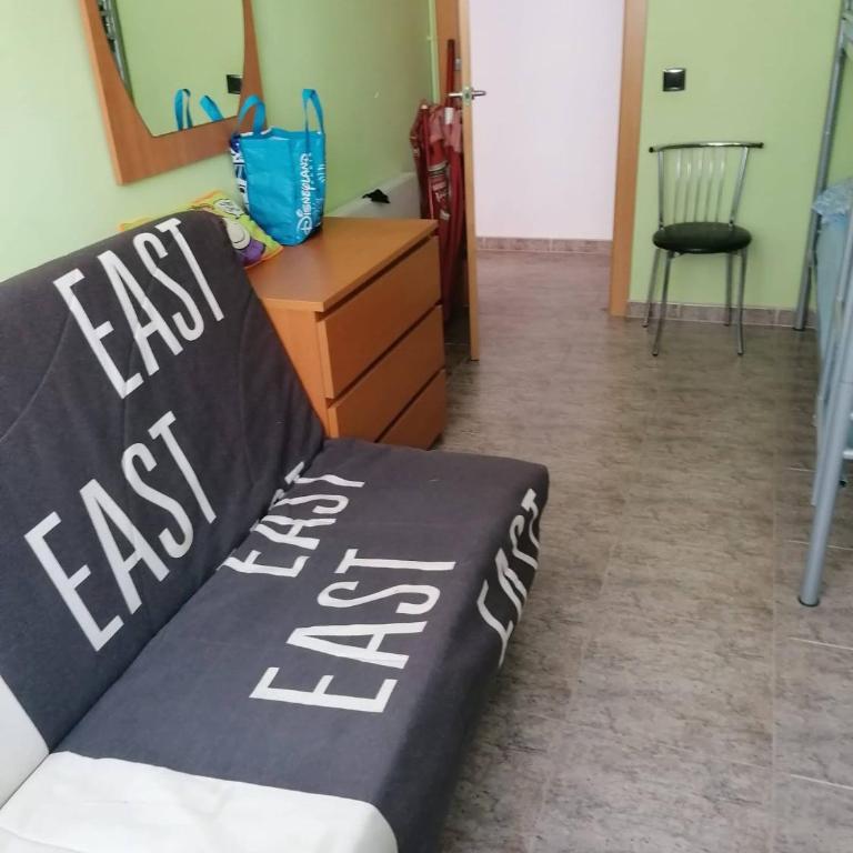 APARTAMENTO CON WIFI Y PISCINA EN BLANES FRENTE A LA PLAYA - Costa Brava - Apartamento de 2 dormitorios - 12