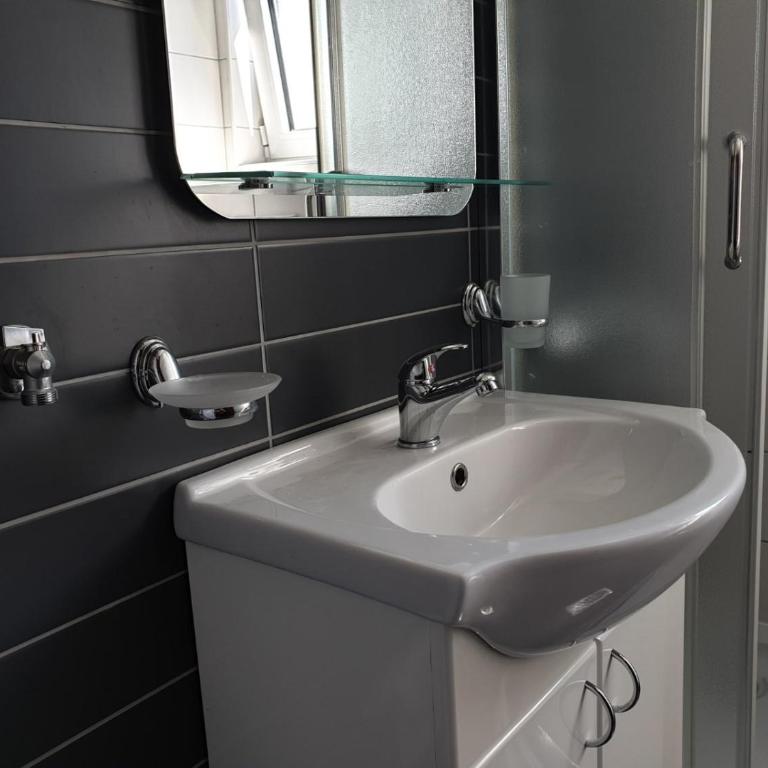 Happy - Apartman sa 1 Spavaćom Sobom - 13