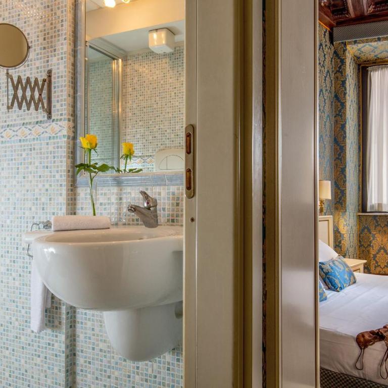 Residenza Canova Tadolini - Guesthouse - Chambre Double Classique - 3