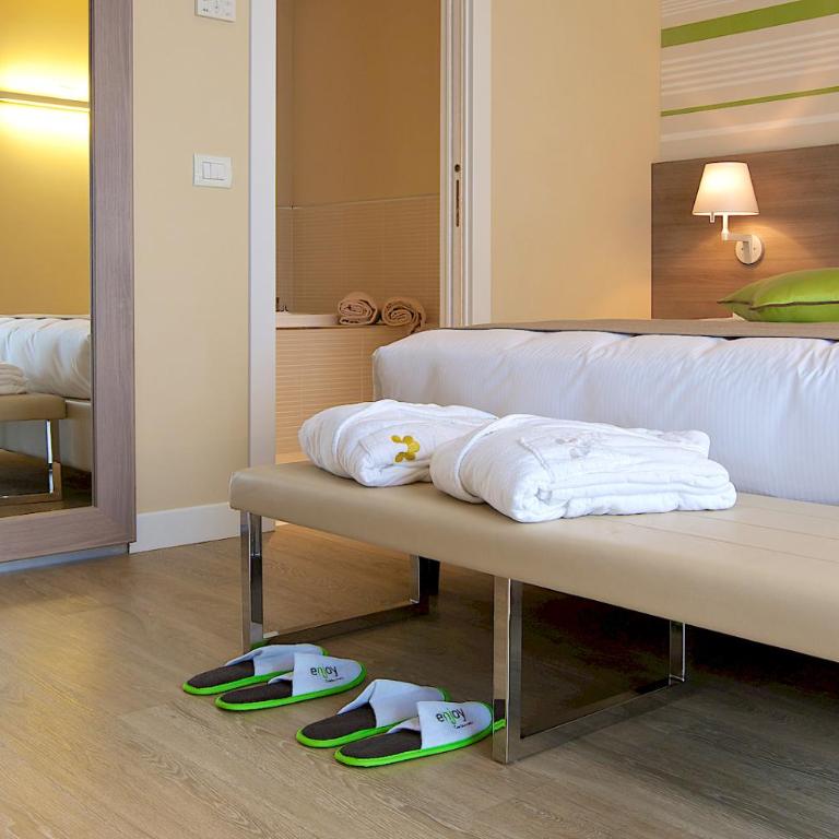 Enjoy Garda Hotel - Suite Vittoria con Jacuzzi® - 2