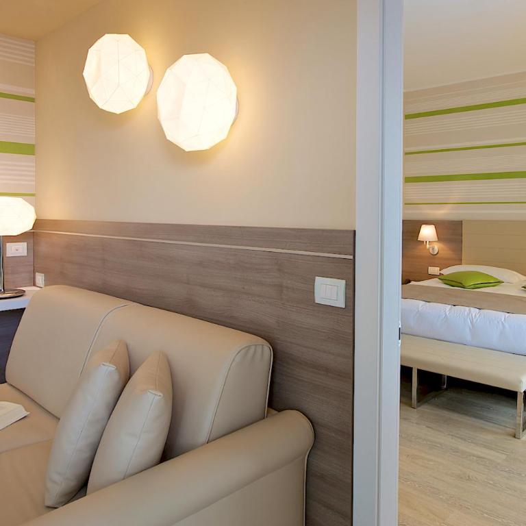 Enjoy Garda Hotel - Suite Vittoria con Jacuzzi® - 11