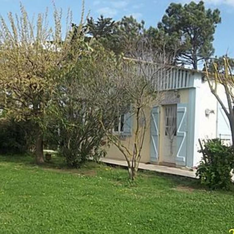 gite de France - Two-Bedroom Apartment - 10