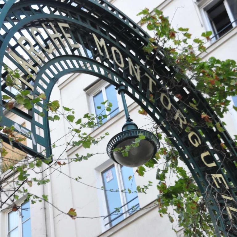 New Stunning 4 Bdrs Apt, With AC – Le Marais - Apartment - 31