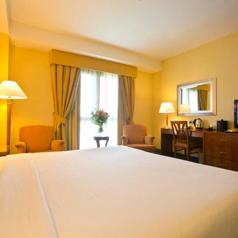 Mercure Leonardo da Vinci Rome Airport - Camera Matrimoniale con Accesso Disabili - 2