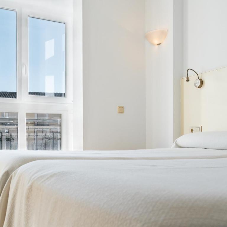Hotel Ciudad de Cazorla - Twin Room - 5