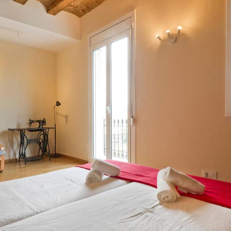 Apartment Poble Nou - Two-Bedroom Apartment - 13