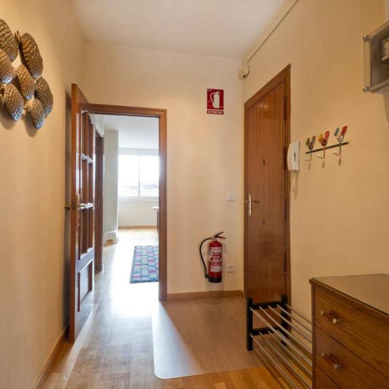 Apartment Poble Nou - Two-Bedroom Apartment - 9