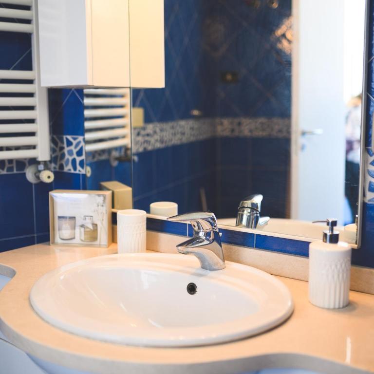 Parco Augusto - Double Room with Terrace - 7