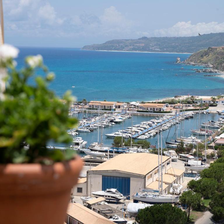 Il Casanova - Apartment with Sea View - Separate Building - 1