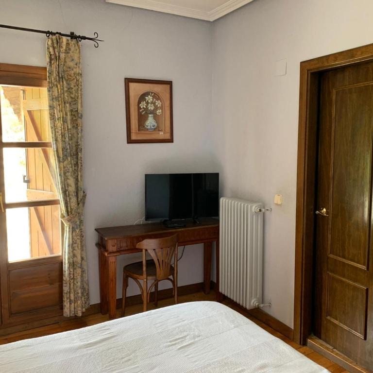 Hotel Charle - Habitación Doble - 8