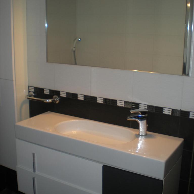 APARTAMENTO CON WIFI Y PISCINA EN BLANES FRENTE A LA PLAYA - Costa Brava - Apartamento de 2 dormitorios - 14