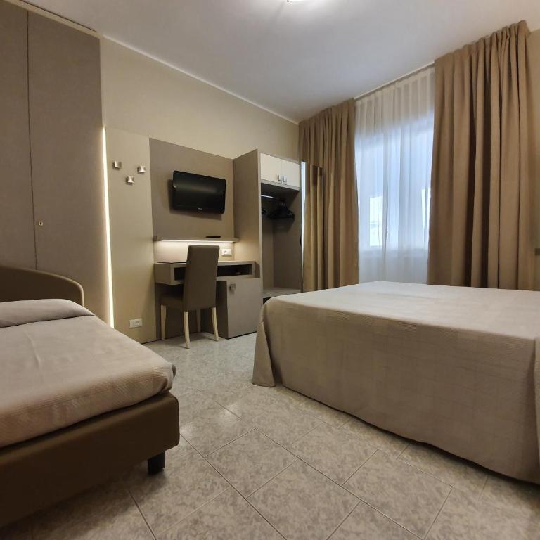 Hotel Corallo - Camera Familiare - 5
