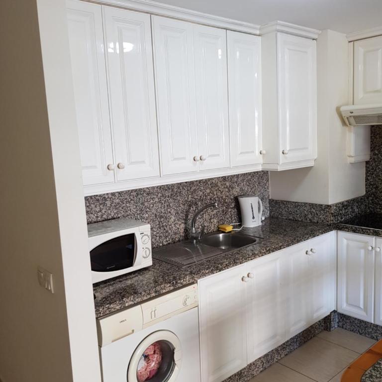 Apartments in Los Cristianos Centre - Apartamento con balcón - 6