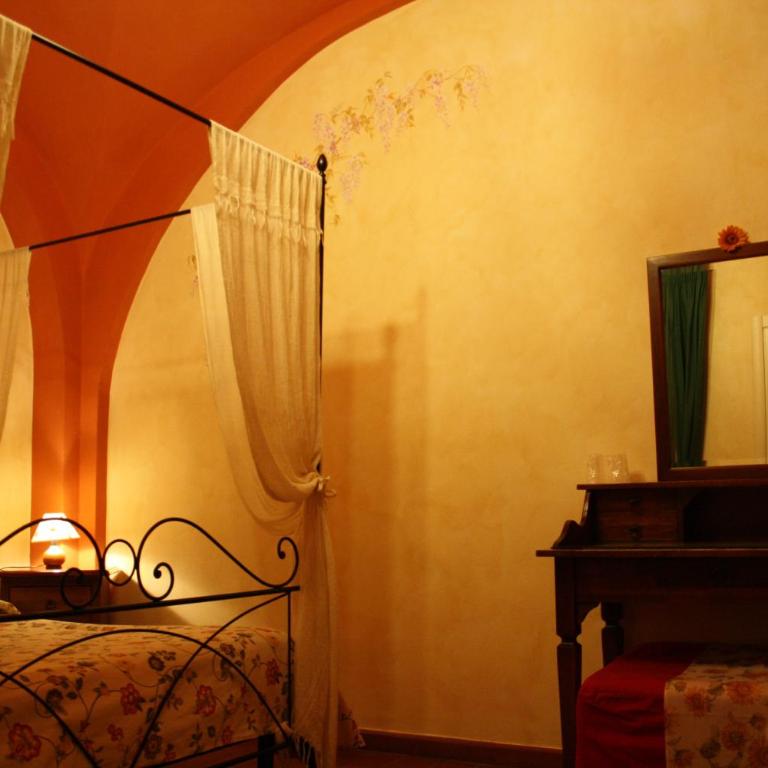 Agriturismo La Pisana - Camera Matrimoniale - 7