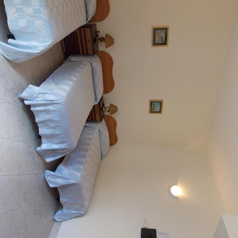Albergo Roma - Camera Tripla - 1