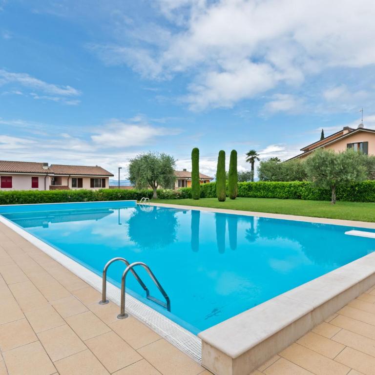 Welcoming Holiday Home in Lazise with Swimming Pool - Casa Vacanze con 1 Camera da Letto - 10