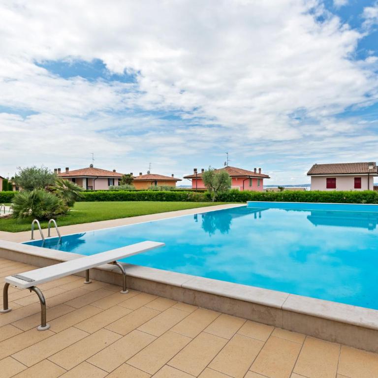 Welcoming Holiday Home in Lazise with Swimming Pool - Casa Vacanze con 1 Camera da Letto - 5