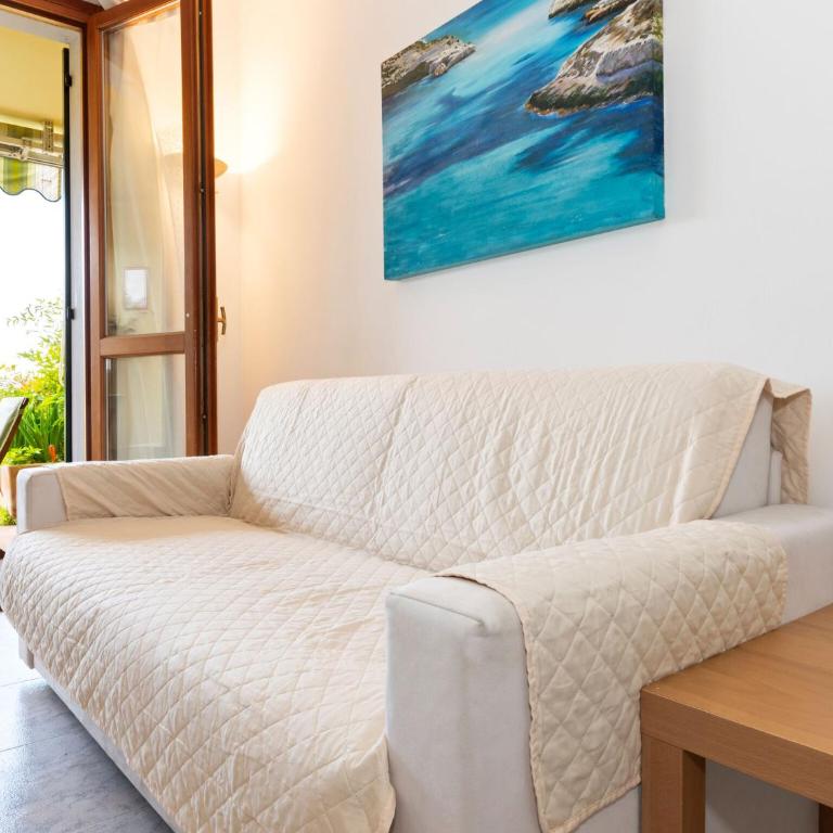 Welcoming Holiday Home in Lazise with Swimming Pool - Casa Vacanze con 1 Camera da Letto - 16