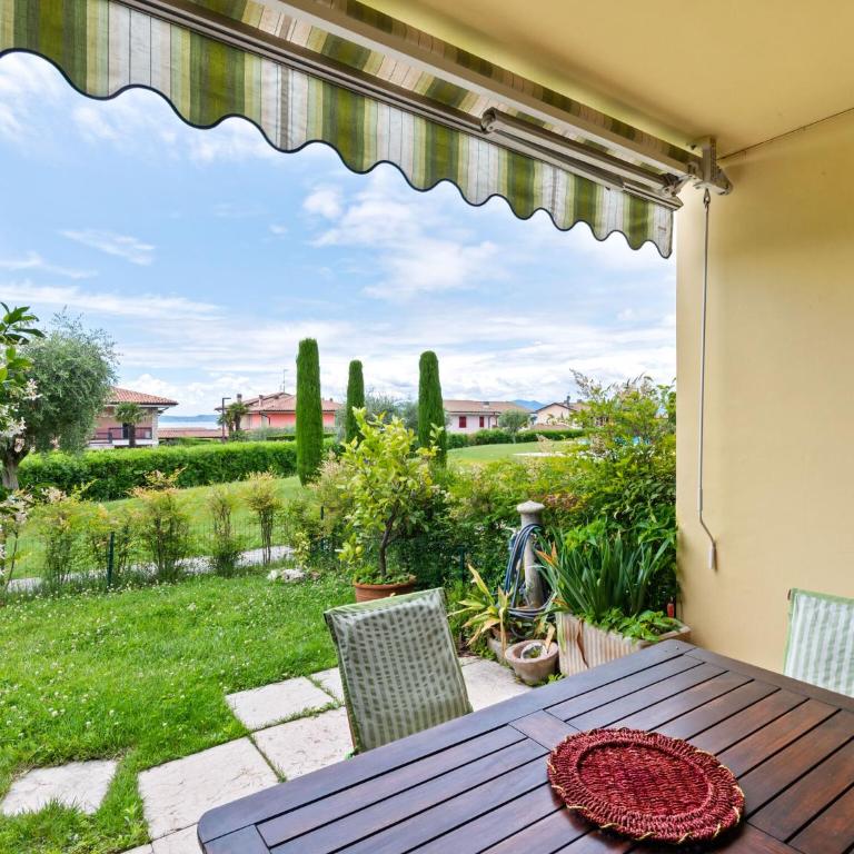 Welcoming Holiday Home in Lazise with Swimming Pool - Casa Vacanze con 1 Camera da Letto - 8