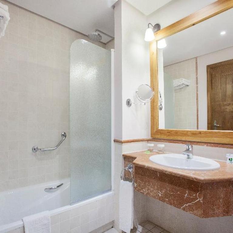 Hotel Fuerte Conil-Resort - Habitación Doble con sofá (2 adultos + 2 niños) - 2