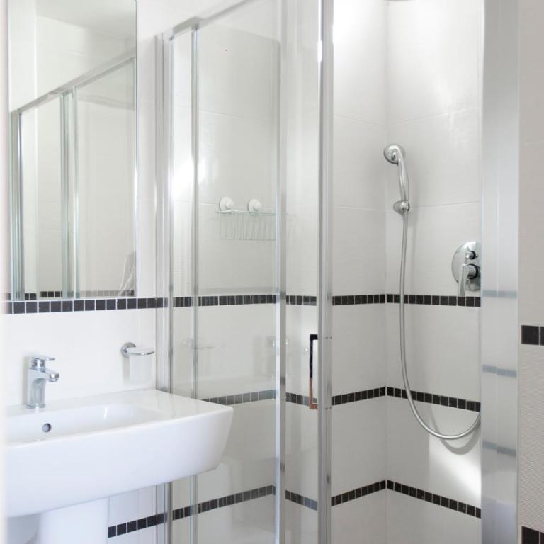 Hotel Primiana - Double or Twin Room - 17