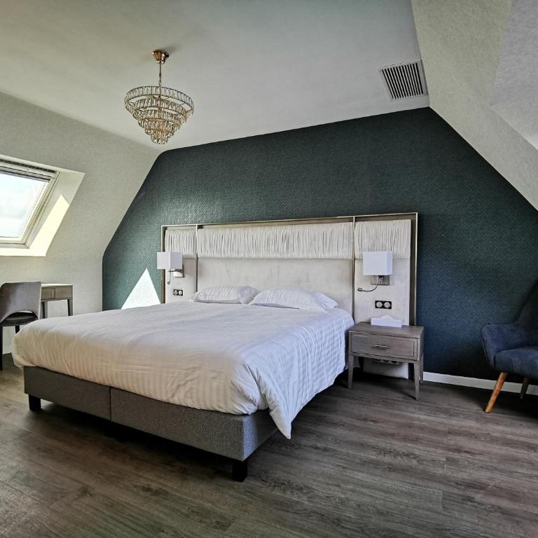 Le Diana Hôtel & Spa - Suite Supérieure - Vue sur Mer - 2