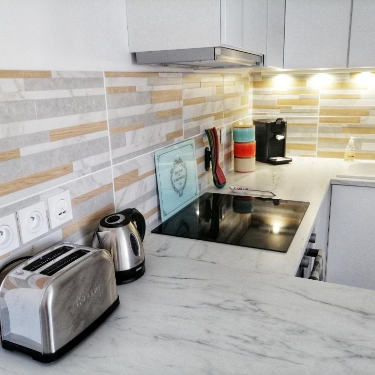 Le Piade, confort moderne, vue dégagée, clim, ascenseur, WiFi - Appartement 2 Chambres - 6