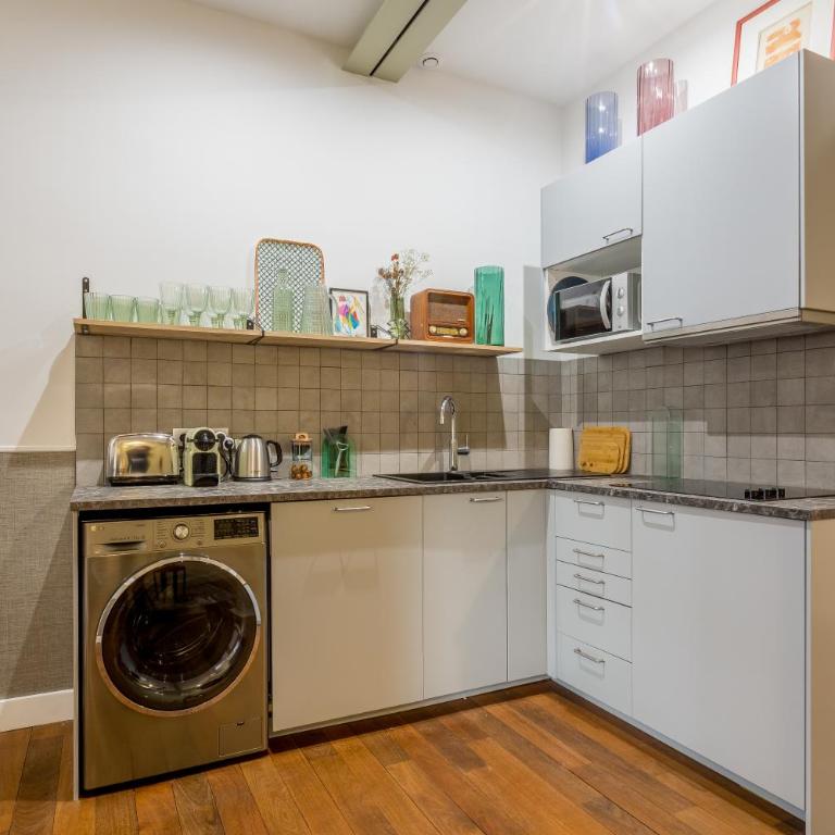Edgar Suites Louvre - Saint-Honoré - Three-Bedroom Apartment - 7
