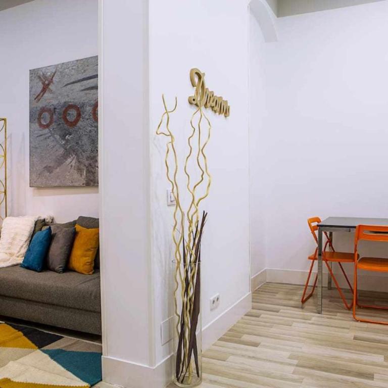 Calle Huertas Corazón by RegalateMadrid - One-Bedroom Apartment - 30