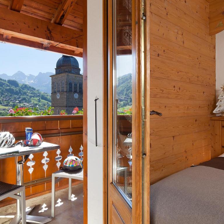 Logis La Croix-Saint-Maurice - Doppelzimmer im Dachgeschoss mit Balkon - 2