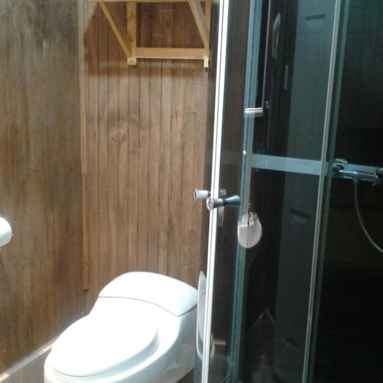 Hostal Chalet Las Violetas - Twin Room with Private Bathroom - 4