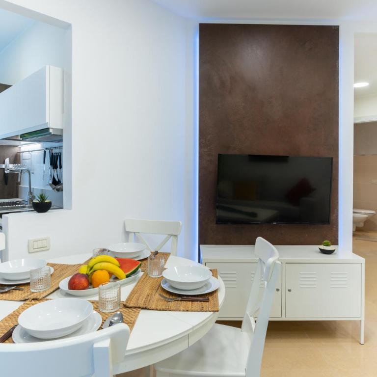 RE SOLE Alassio - Appartamento con 2 Camere da Letto - 2