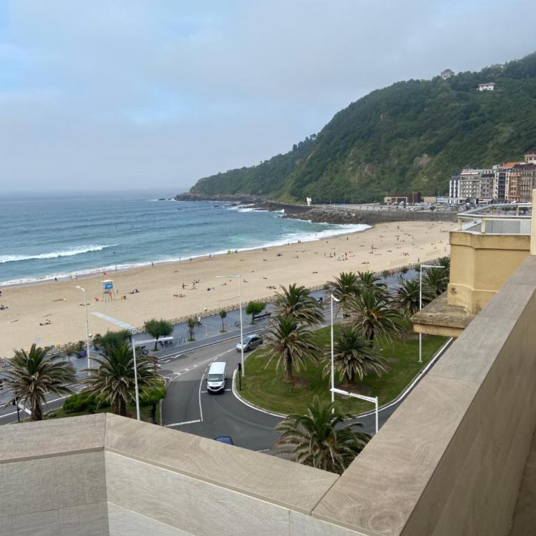 BrisasVTsansebastian In Zurriola Beach, Penthouse, sea views - Apartamento de 2 dormitorios - 23