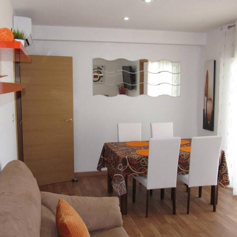 piso con estilo cerca de la playa - Three-Bedroom Apartment - 3