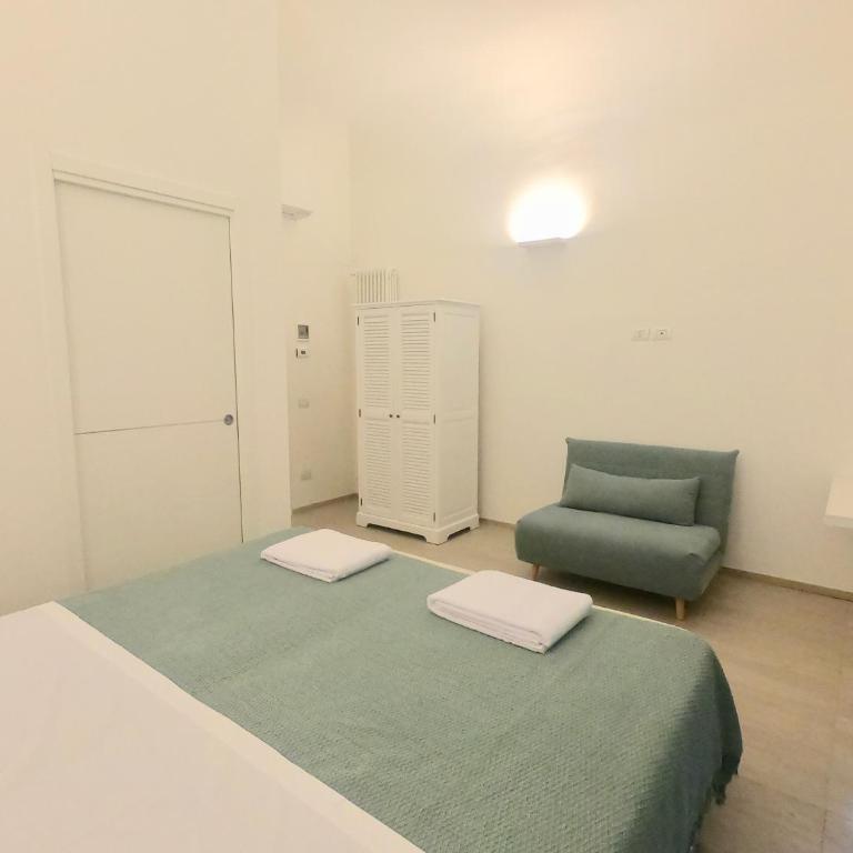 Central Savona - Double Room with Extra Bed - 2