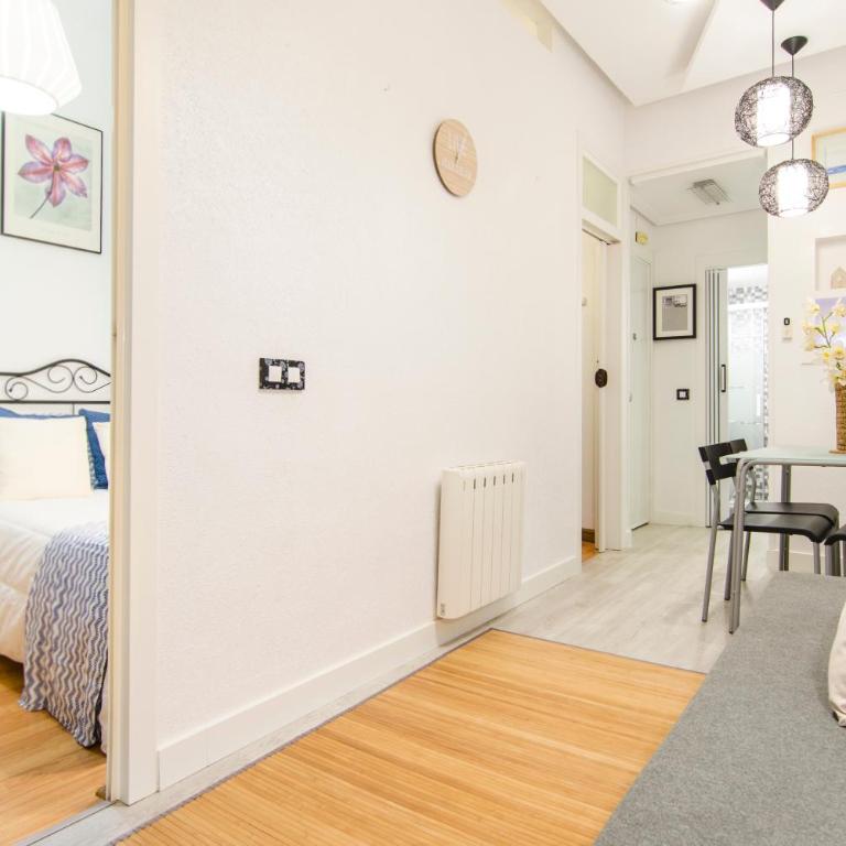 Sweet Gran Via II - Two-Bedroom Apartment - 4