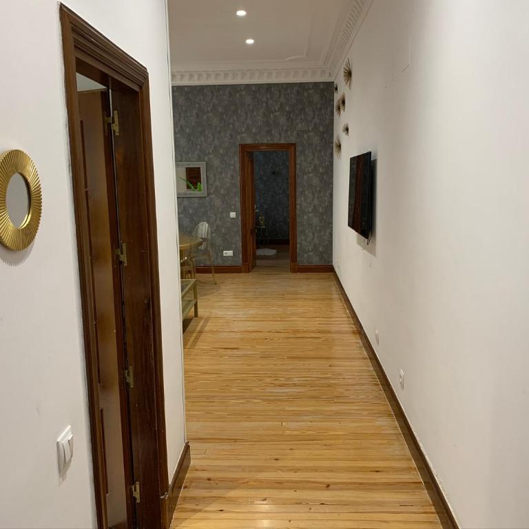 LOFTS Puerta del SOL - One-Bedroom Apartment - 14
