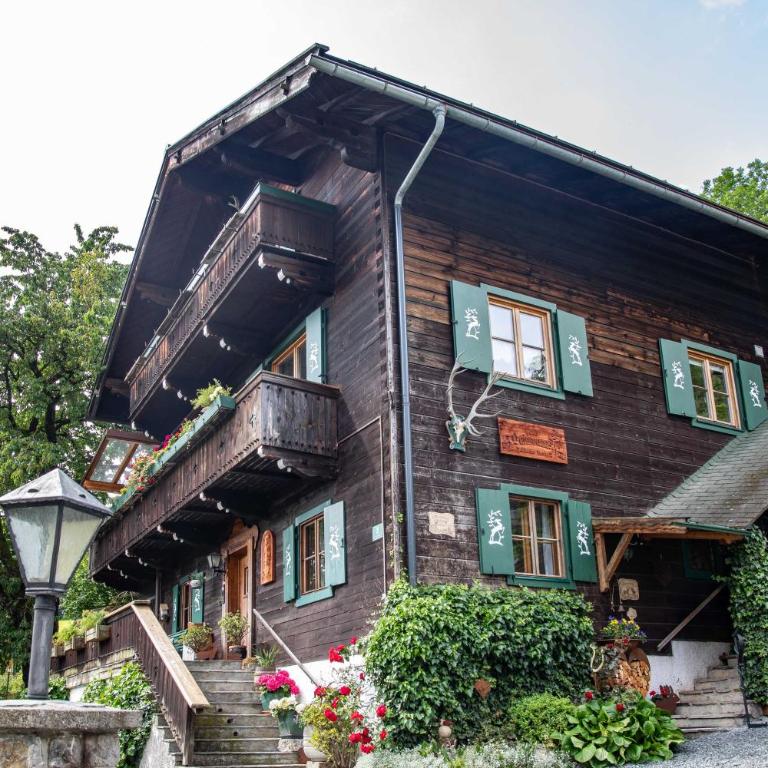 Alpenrelax Haus Weidmannsheil wohnen im romantischen Forsthaus - Apartment mit 2 Schlafzimmern - 67