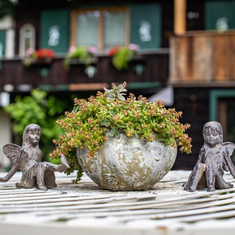 Alpenrelax Haus Weidmannsheil wohnen im romantischen Forsthaus - Apartment mit 2 Schlafzimmern - 4