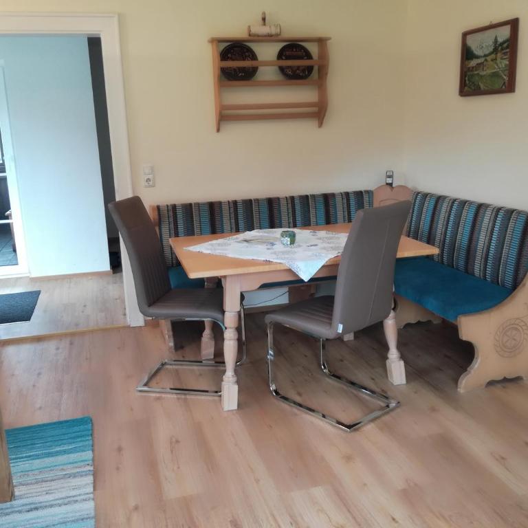 Lizzi Mountain Apartments - Maisonette-Apartment with 2 Balconies - 3