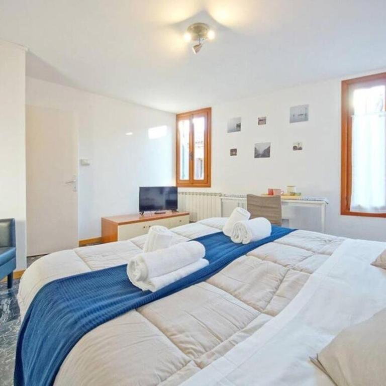 Venice 410 San Polo Roky wifi center city - Appartamento con 2 Camere da Letto - 2