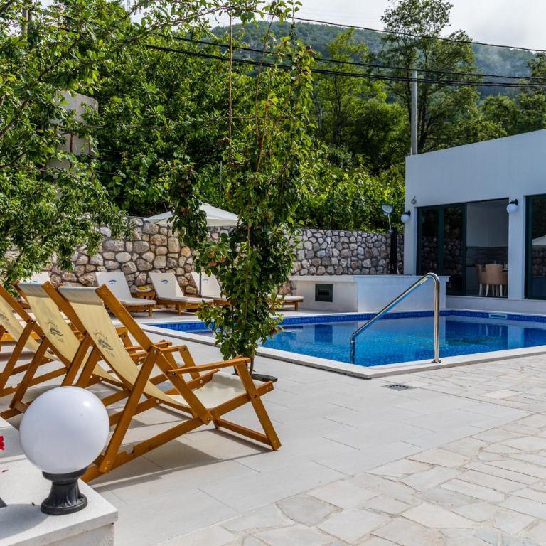 Alt Braic Villa - Vila sa Sopstvenim Bazenom - 2