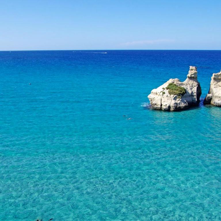 Torre dell'Orso centro - villino vista mare con ampio giardino - Casa con 2 Camere da Letto - 40