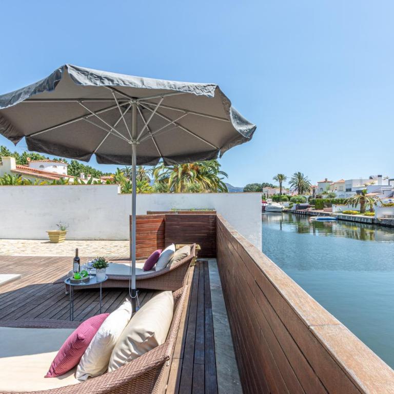 Apart-rent Casa al canal Llobregat 0106 - Villa con piscina privada - 35